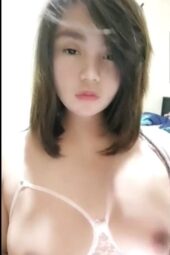 Efek Tipsy Pamer Dada Nana