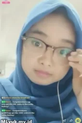 Karyawan Hijab Colmek Di Kantor