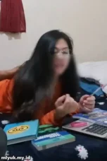 Disetubuhi Ayah Tiri Secara Paksa