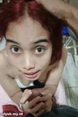 Crot Dimulut Adik Manis Penurut