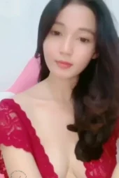 Streamer Imut Colok Lubang Mulus