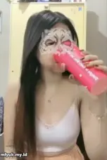 Cantika Cewek Kuliahan Kecanduan Masturbasi