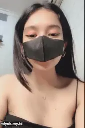 Istri Masturbasi Sendiri Saat Suami Tidur