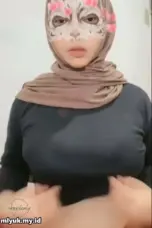 Mbak Felisa Live Lepas Hijab Masturbasi