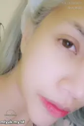 Menjilat Klitoris Pacar Cantik Sampai Orgasme