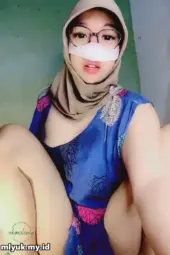 Ukhti Dasteran Main Dengan Dua TImun Gede