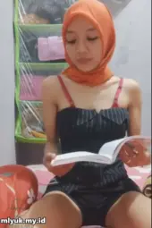 Bu Guru Hijab Pacaran Romantis Sama Cowok