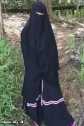 Akhwat Bercaradar Eksib Disuruh Suami