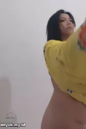 Berhubungan Intim Di Gudang Dengan Sopir Pribadi