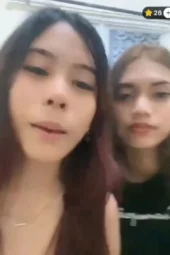 ABG Cantik Dijual Mami Germo Buat Threesome