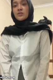 Kolpri Hijab Mahasiswi Baru Kampus Bandung