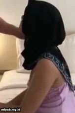 Cinta Terlarang Antara Siswi Dan Guru