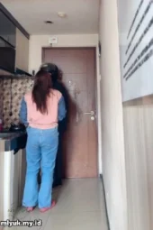 Merayu Suami Teman Untuk Tidur Bersama