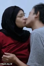 Ibu Tiri Berjilbab Adalah Pelampiasan Nafsuku