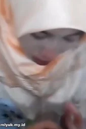 Crotin Wajah BInor Berhijab Suka Selingkuh