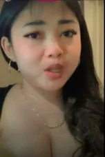 Selebgram Cantik Sidoarjo Pamer Keindahan