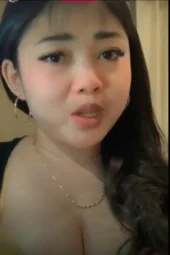 Selebgram Cantik Sidoarjo Pamer Keindahan