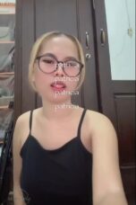 Patricia Artis Cewek Bondol Dada Besar
