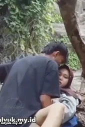 Pengunjung Wisata Air Terjun Pacaran Mesum